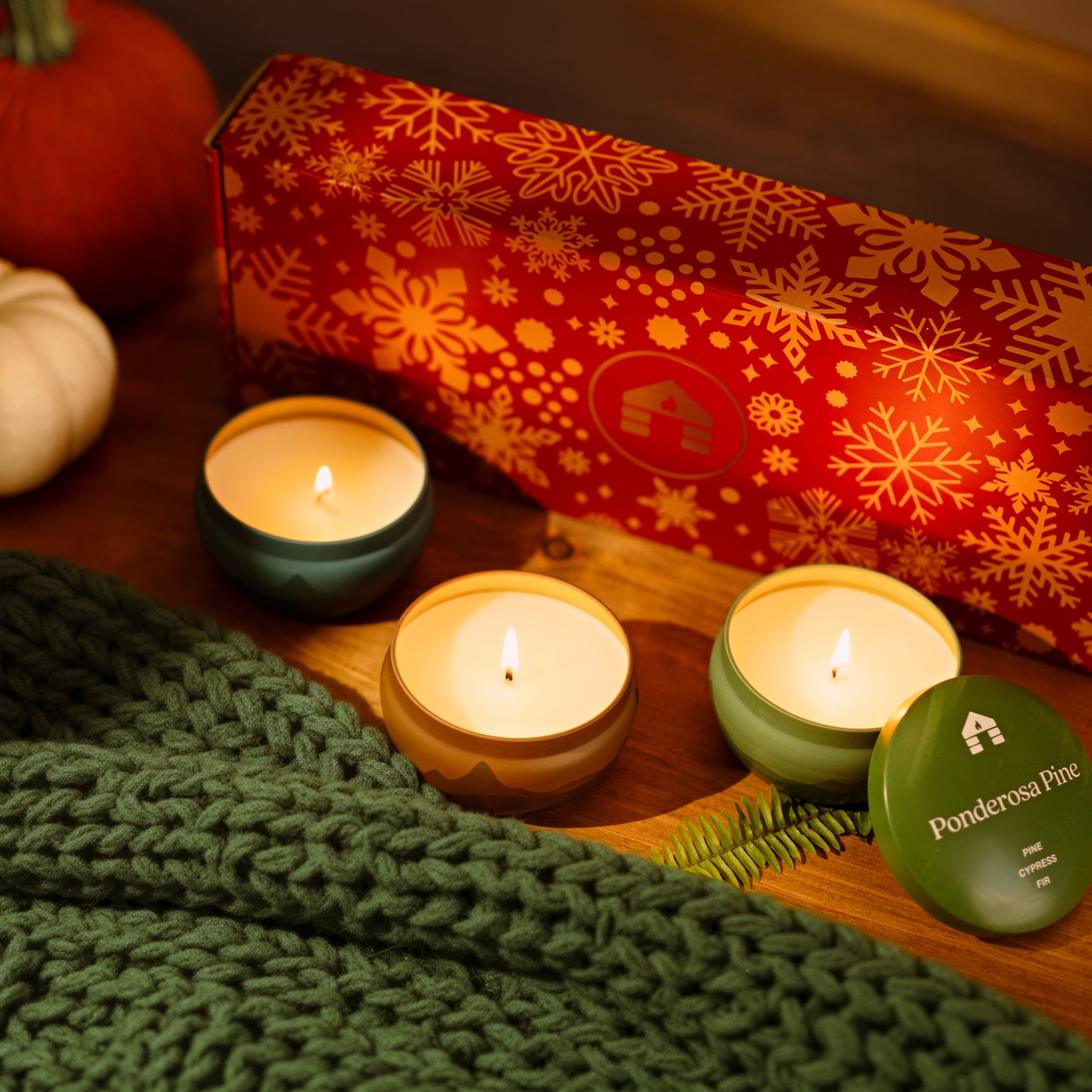 Holiday Scented Candle Gift Box - Three 8oz Aromática Candle Tins - Pumpkin, Pine & Woodsy